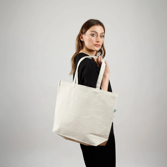 Large Recycled Canvas Tote Bag with Gusset — Blank Wholesale Eco Grocery Tote, GRS Certified, 20×15×5